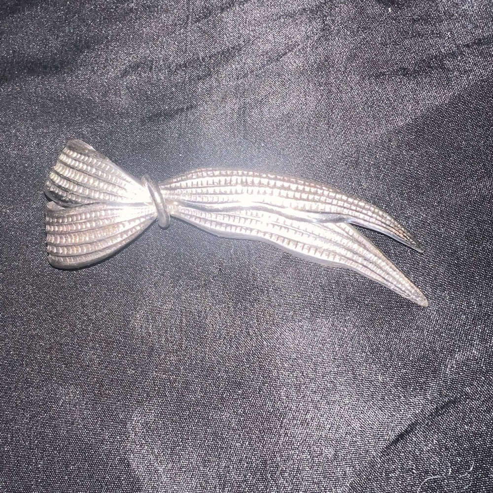 Brooch